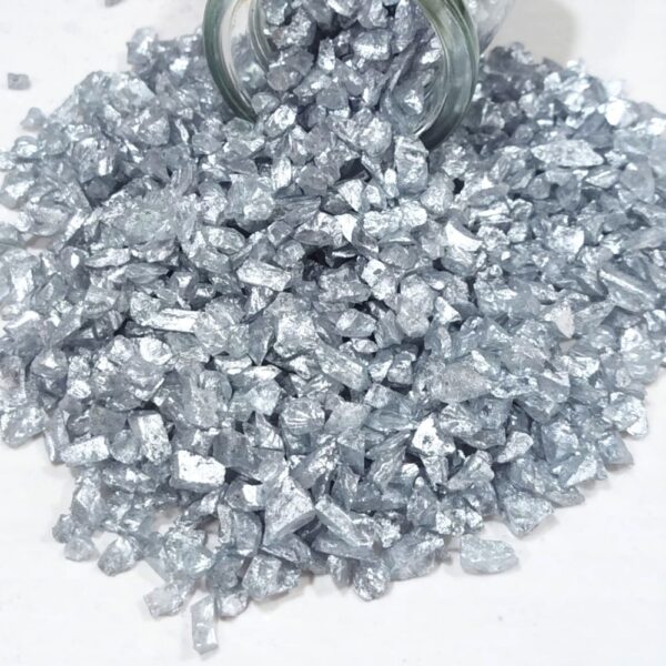 Epoksi Reçine İçin Gümüş Cam Kırığı 4-8 MM Aralığında